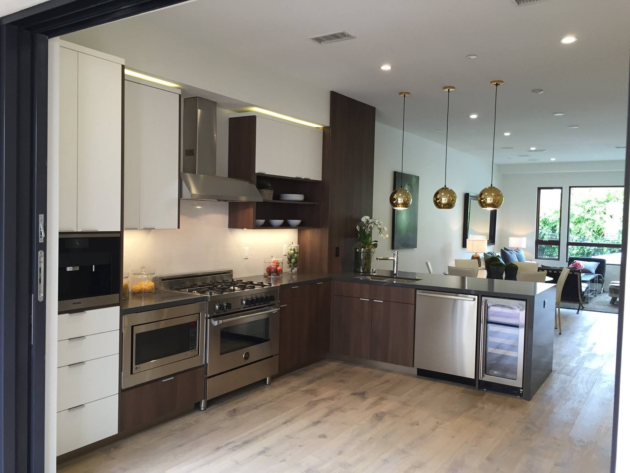 kitchen cabinet refacing Los Angeles