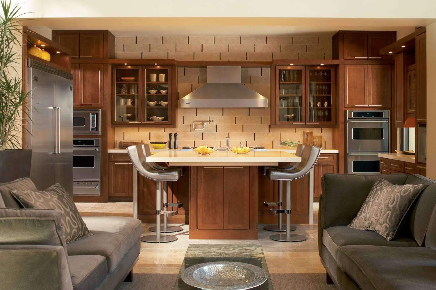 kitchen cabinet remodeling in Los Angeles